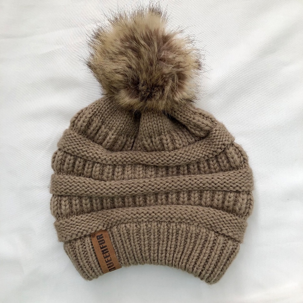 QUEENFUR Beanie Knit Stocking Cap Pom Pompom